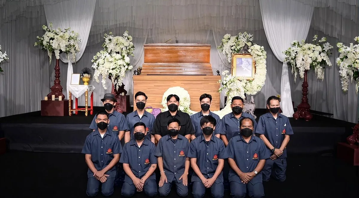 สุริยา 9 คอฟฟิน