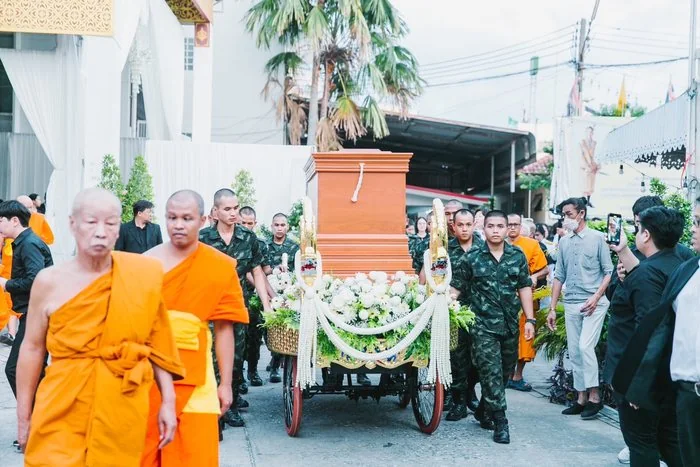 งานพิธีการ สุริยาหีบศพ