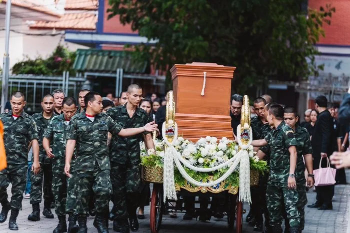งานพิธีการ สุริยาหีบศพ